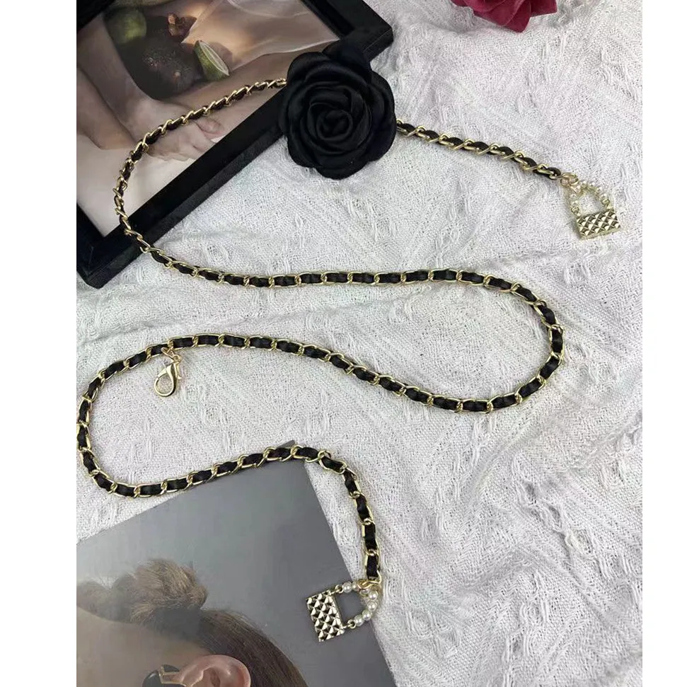 Camellia Lock Metal Waist Chain Belt